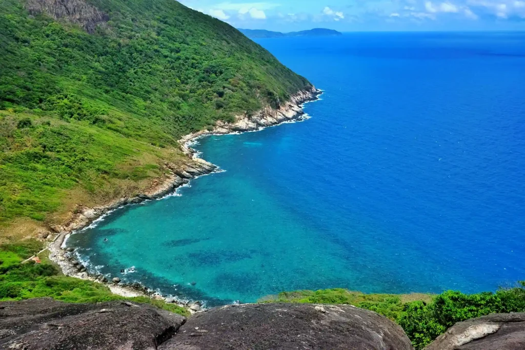 Con Dao Coastal View in Vietnam – peaceful island scenery from Con Dao.
