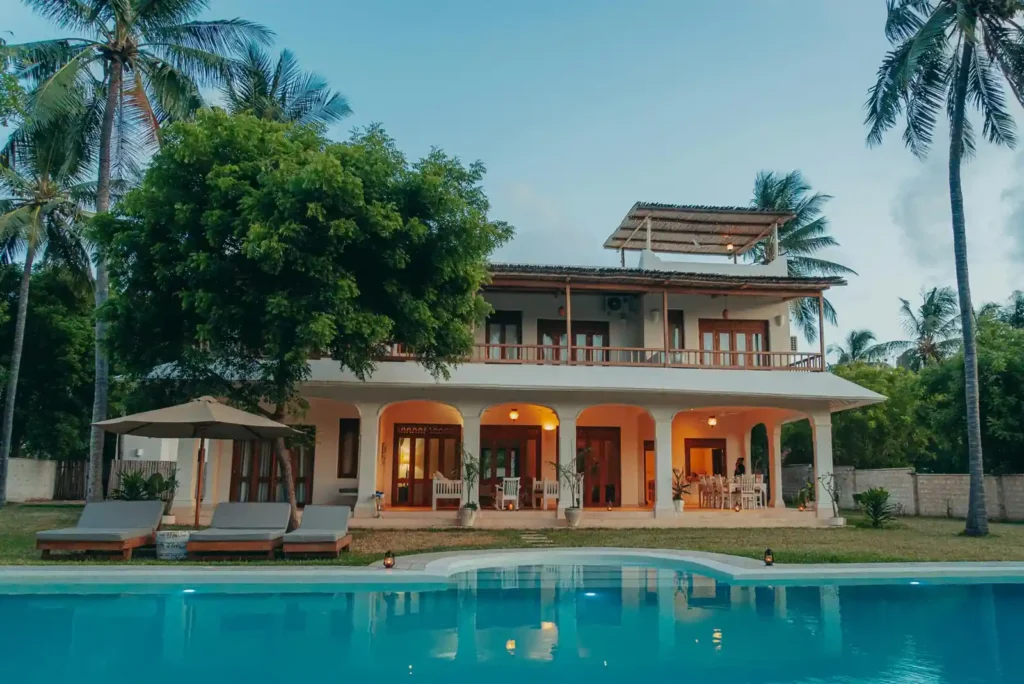 Luxury villa with swimming pool and garden near Hiriketiya Beach Sri Lanka