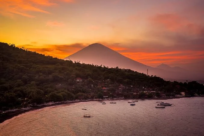 Amed Beach sunset with Mount Agung.