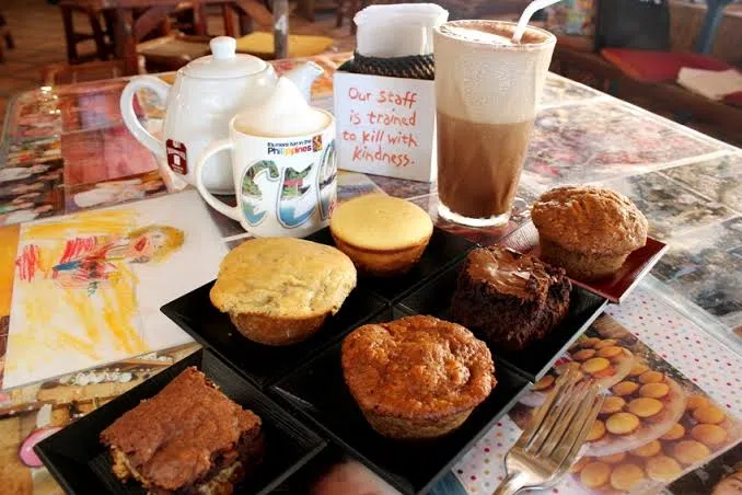 Boracay café muffins 